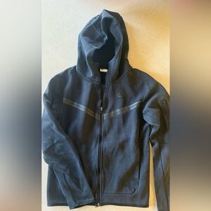 Nike Tech Men’s X-small Black Zip-Up Hoodie